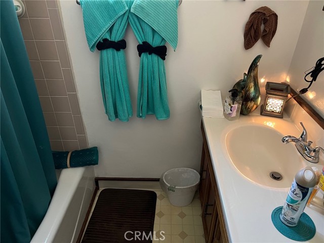 2440 W Arlington Street, Long Beach, CA, 90810 2440 W Arlington Street, Long Beach, CA, 90810