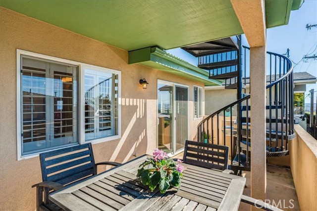 Detail Gallery Image 43 of 72 For 951 Fresno Ave, Pismo Beach,  CA 93449 - 3 Beds | 2/1 Baths