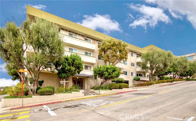 1600 Ardmore, Hermosa Beach, California 90254, 2 Bedrooms Bedrooms, ,2 BathroomsBathrooms,Residential,Sold,Ardmore,SB21237844