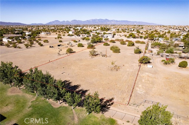 Detail Gallery Image 8 of 11 For 8821 Oakwood Ave, Hesperia,  CA 92345 - – Beds | – Baths