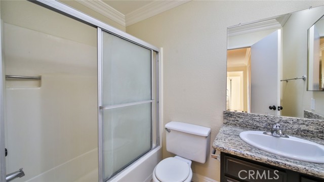 Detail Gallery Image 33 of 42 For 1013 W Linden St #5,  Riverside,  CA 92507 - 2 Beds | 1/1 Baths