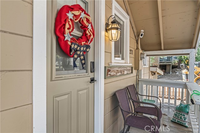 Detail Gallery Image 4 of 28 For 271 La Casita Dr, Twin Peaks,  CA 92391 - 1 Beds | 1 Baths
