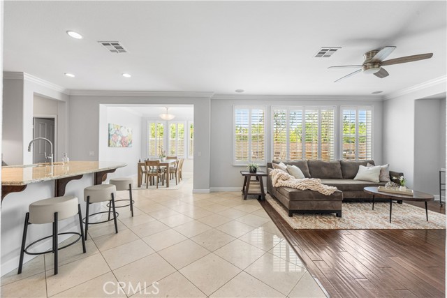 Detail Gallery Image 12 of 54 For 14030 Eaton Hollow Ave, Moorpark,  CA 93021 - 5 Beds | 4 Baths