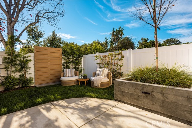 Detail Gallery Image 18 of 35 For 2138 Orange Ave #C120,  Costa Mesa,  CA 92627 - 1 Beds | 1 Baths