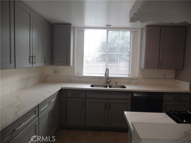 Detail Gallery Image 12 of 32 For 5312 Santa Anita, Temple City,  CA 91780 - 3 Beds | 2 Baths