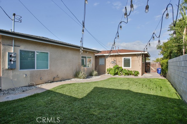 12621 Sweetbriar Drive, Garden Grove CA: https://media.crmls.org/medias/8499bb1c-9c2c-4d15-a565-4f0a5fa08833.jpg
