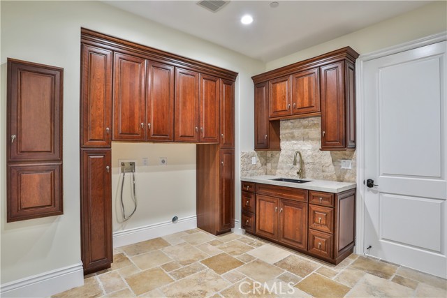 Detail Gallery Image 47 of 66 For 22477 Boating Way, Canyon Lake,  CA 92587 - 3 Beds | 4 Baths