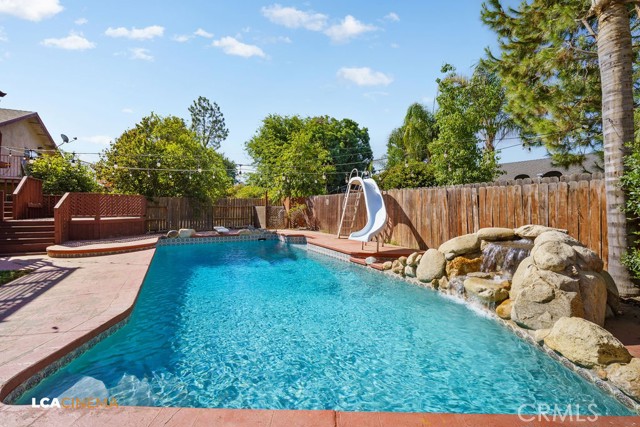 Detail Gallery Image 23 of 30 For 5201 Pla Vada Dr, Bakersfield,  CA 93306 - 4 Beds | 3 Baths