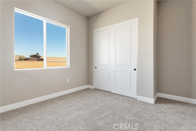 Detail Gallery Image 16 of 39 For 12979 Davona Dale Rd, Apple Valley,  CA 92308 - 5 Beds | 4/1 Baths