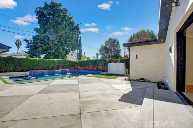 Detail Gallery Image 59 of 75 For 7714 Lasaine Ave, Northridge,  CA 91325 - 3 Beds | 3/1 Baths