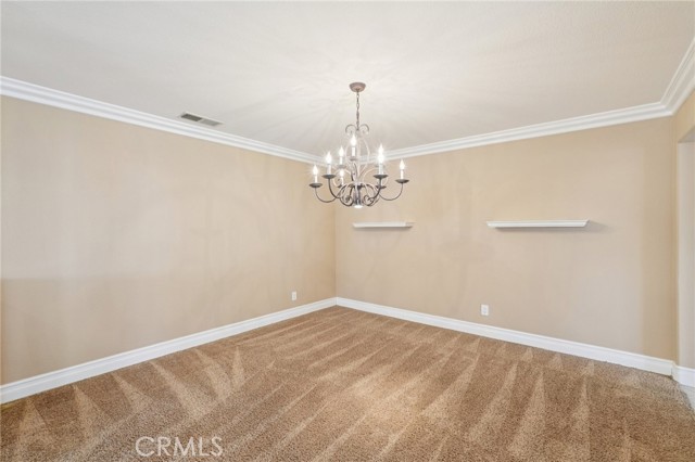 Detail Gallery Image 8 of 51 For 2582 Hudson Ave, Corona,  CA 92881 - 5 Beds | 2/1 Baths