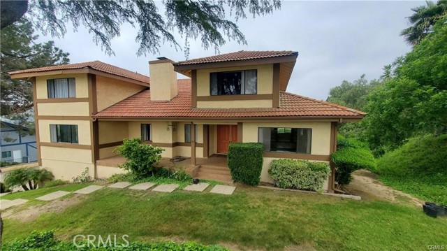 Detail Gallery Image 3 of 20 For 2721 Broken Feather, Diamond Bar,  CA 91765 - 3 Beds | 3 Baths