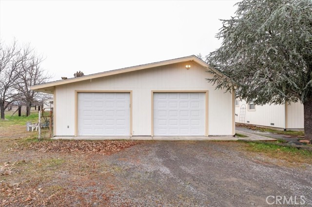 Detail Gallery Image 9 of 34 For 907 Ball Mountain Little Shasta, Montague,  CA 96064 - 6 Beds | 4 Baths