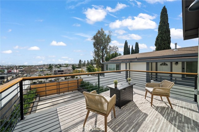 Detail Gallery Image 20 of 25 For 739 W 2nd, San Pedro,  CA 90731 - 3 Beds | 2 Baths