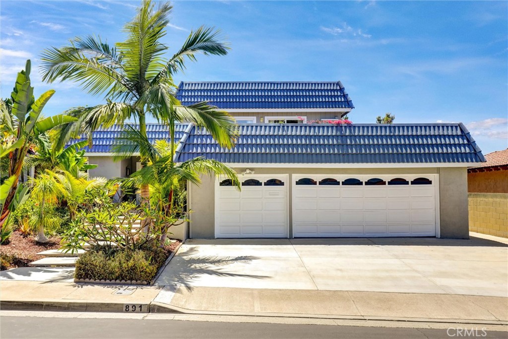 891 Palo Verde Avenue