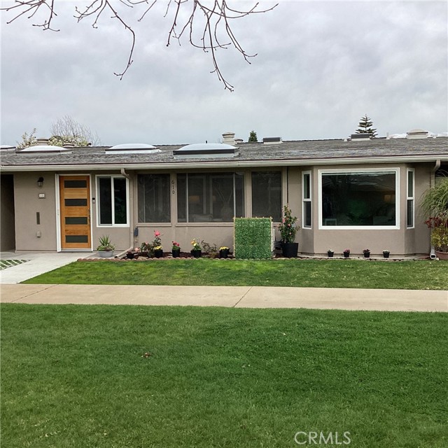 Photo of 1300 Mayfield Rd M6 61D, Seal Beach, CA 90740
