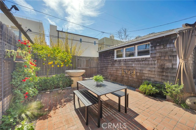 Detail Gallery Image 31 of 37 For 5792 Campo Walk, Long Beach,  CA 90803 - 2 Beds | 1 Baths