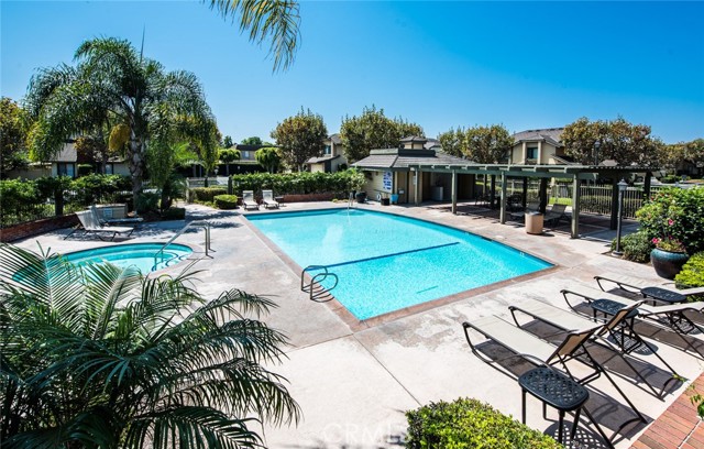 Detail Gallery Image 46 of 50 For 18124 Old Trail Ln, Fountain Valley,  CA 92708 - 3 Beds | 2/1 Baths