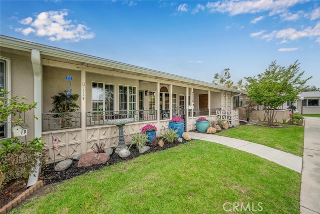 1621 Interlachen, Seal Beach CA: https://media.crmls.org/medias/84a6dede-0014-4967-acd0-64c48bab8fc3.jpg