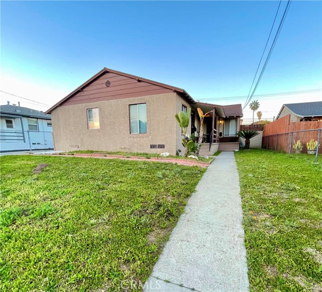 Detail Gallery Image 2 of 15 For 6007 W 86th Pl, Los Angeles,  CA 90045 - – Beds | – Baths