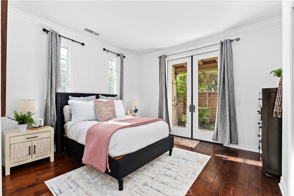 MLS #OC25253669 image #19