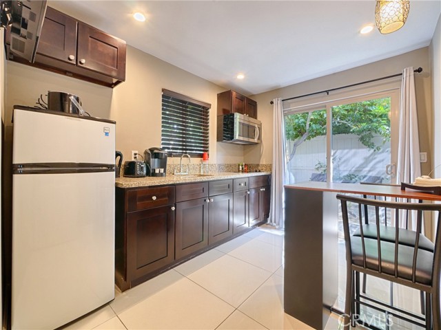 Image 13 of 24 For 435 Avenida Olancha