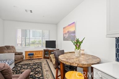 MLS #MB25185712 img 4