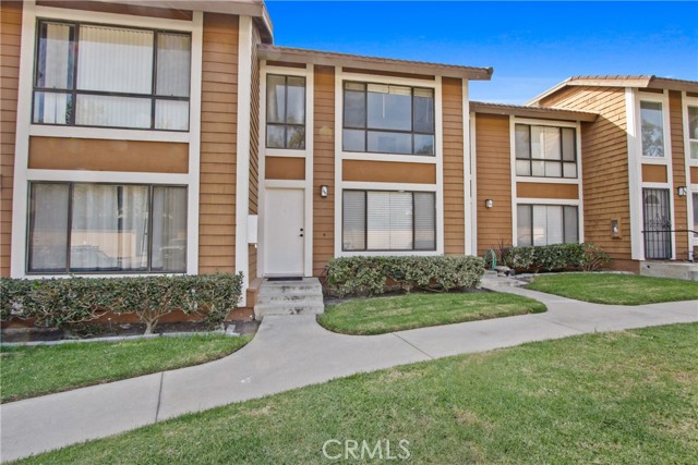 Detail Gallery Image 1 of 21 For 25885 Trabuco Rd #296,  Lake Forest,  CA 92630 - 2 Beds | 1/1 Baths