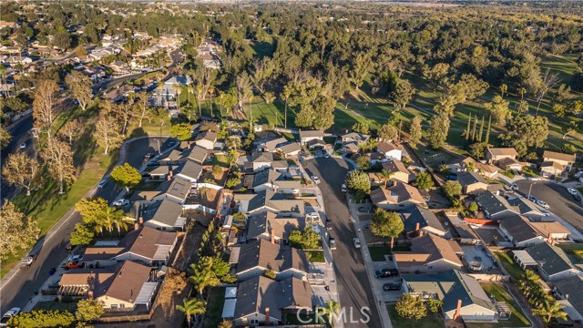 Detail Gallery Image 3 of 35 For 7477 Penwood Ln, Jurupa Valley,  CA 92509 - 3 Beds | 2 Baths