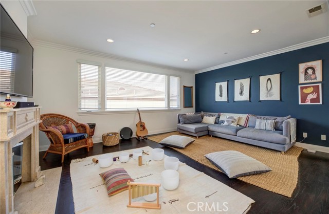 Detail Gallery Image 35 of 75 For 700 Avenue C, Redondo Beach,  CA 90277 - 5 Beds | 5/1 Baths