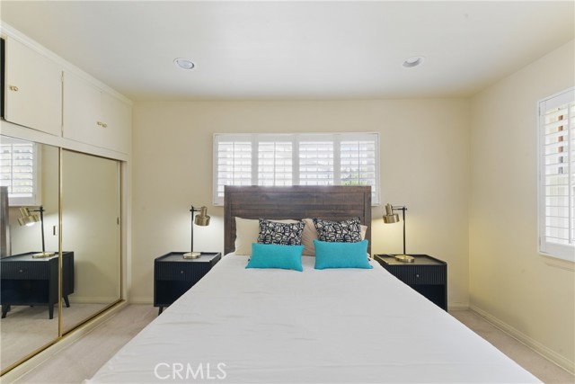 Detail Gallery Image 25 of 41 For 4482 Don Miguel Dr, Los Angeles,  CA 90008 - 2 Beds | 1/1 Baths