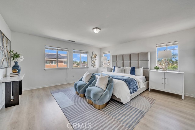 Image 32 of 57 For 14330 Wolfhound