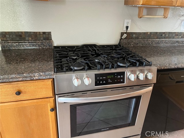 Detail Gallery Image 10 of 29 For 6614 Mojave Ave, Twentynine Palms,  CA 92277 - 4 Beds | 2 Baths