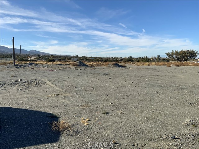  Commercial for Sale in Pinon Hills, California
