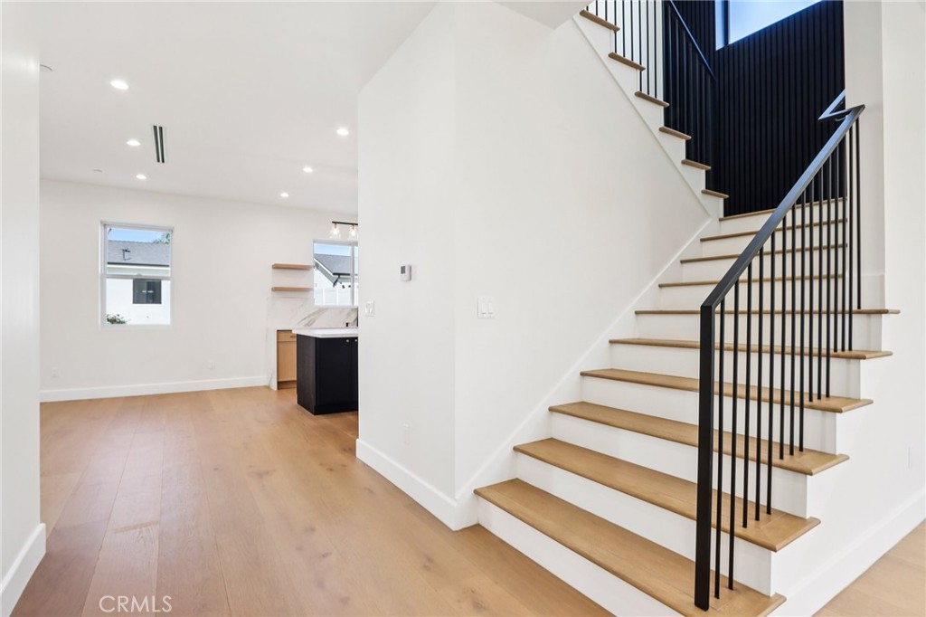 MLS #SR26107847 image #9