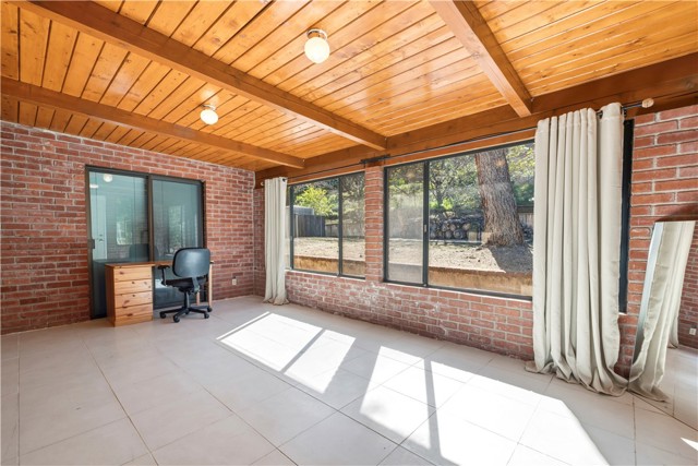 Detail Gallery Image 57 of 75 For 11950 Sierra Hwy, Agua Dulce,  CA 91390 - 3 Beds | 4 Baths