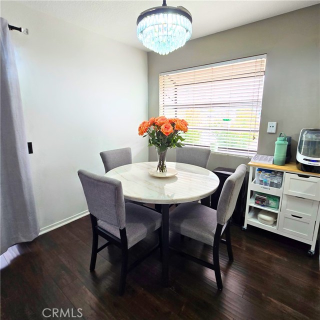 Detail Gallery Image 5 of 15 For 145 S Poplar, Brea,  CA 92821 - 1 Beds | 1 Baths