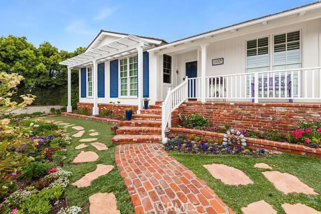 2548 Via Rivera, Palos Verdes Estates, California 90274, 3 Bedrooms Bedrooms, ,1 BathroomBathrooms,Residential,Sold,Via Rivera,PV16139562