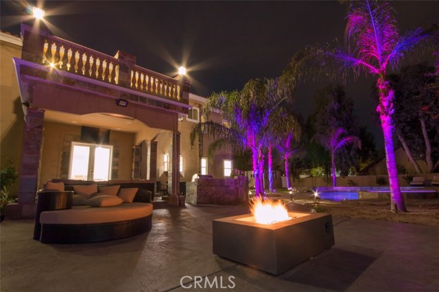 Detail Gallery Image 7 of 35 For 10062 Valley Circle Bld, Chatsworth,  CA 91311 - 7 Beds | 5 Baths