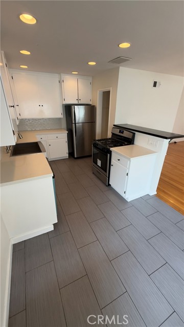 Detail Gallery Image 23 of 47 For 1174 E Ocean Bld #7,  Long Beach,  CA 90802 - 2 Beds | 1 Baths