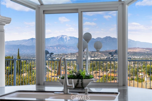 Detail Gallery Image 13 of 63 For 15331 Lillian Pl, Hacienda Heights,  CA 91745 - 5 Beds | 4 Baths