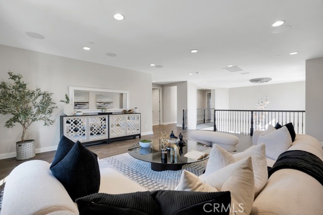 Detail Gallery Image 29 of 61 For 20120 W Jubilee, Porter Ranch,  CA 91326 - 5 Beds | 5/1 Baths