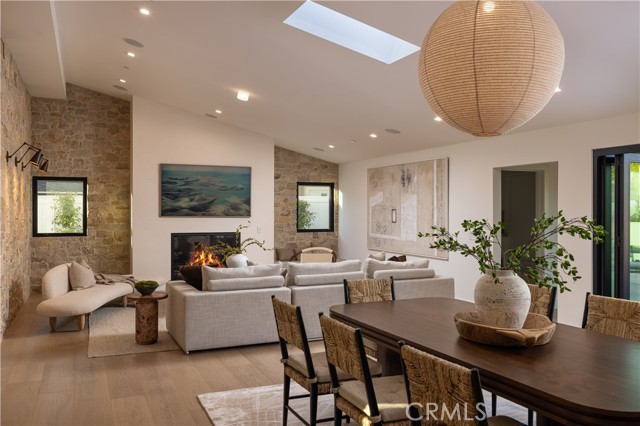 Detail Gallery Image 14 of 50 For 1524 Dolphin Ter, Corona Del Mar,  CA 92625 - 3 Beds | 3/1 Baths