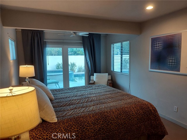 Detail Gallery Image 13 of 25 For 722 N Calle Rolph, Palm Springs,  CA 92262 - 3 Beds | 2 Baths