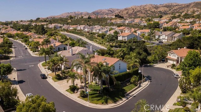 19709 Winged Foot Way, Porter Ranch CA: https://media.crmls.org/medias/84b09eaa-8450-4c4a-8568-4ec5feec47d8.jpg