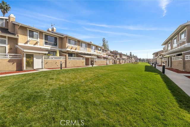 Detail Gallery Image 29 of 51 For 957 W Imperial #30,  La Habra,  CA 90631 - 1 Beds | 1/1 Baths