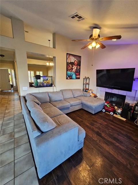 Detail Gallery Image 11 of 39 For 13240 Country Ct, Victorville,  CA 92392 - 3 Beds | 2 Baths