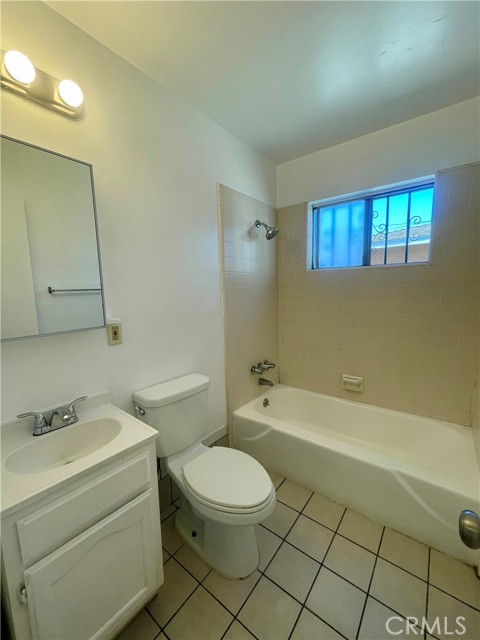 Detail Gallery Image 9 of 11 For 510 S Vine Ave a,  Ontario,  CA 91762 - 2 Beds | 1 Baths