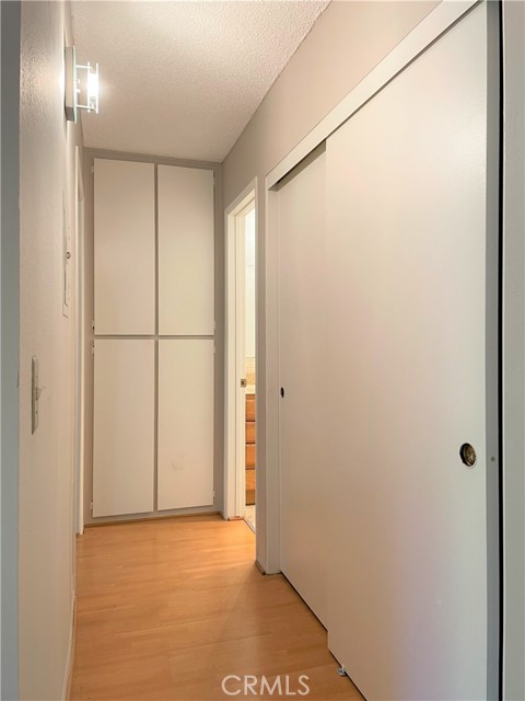 Detail Gallery Image 8 of 20 For 3602 W Estates Ln, Rolling Hills Estates,  CA 90274 - 2 Beds | 2 Baths