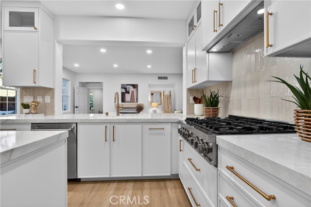 Detail Gallery Image 11 of 47 For 81 Zinnia Street, Ladera Ranch,  CA 92694 - 4 Beds | 3/1 Baths